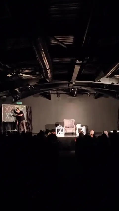 Kale Sahne video