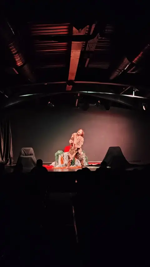 Kale Sahne galeri