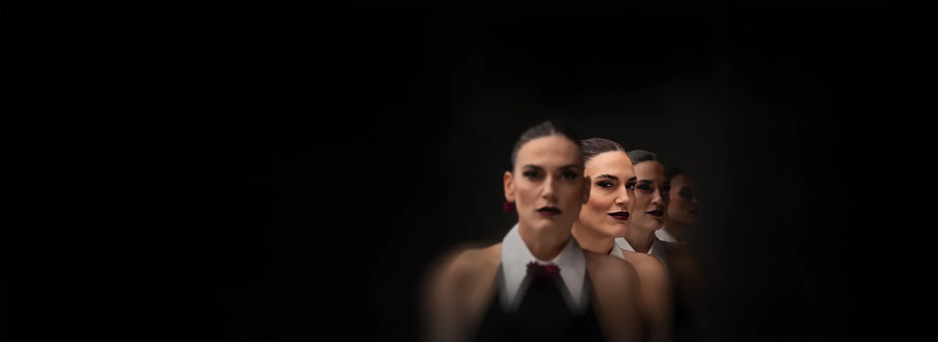 Miray Akovalıgil Stand Up